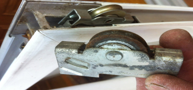 screen door roller repair in Antioch